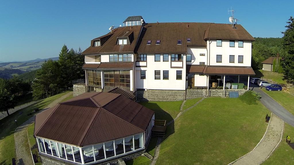 Bellevue Hotel And Resort Bardejov Buitenkant foto