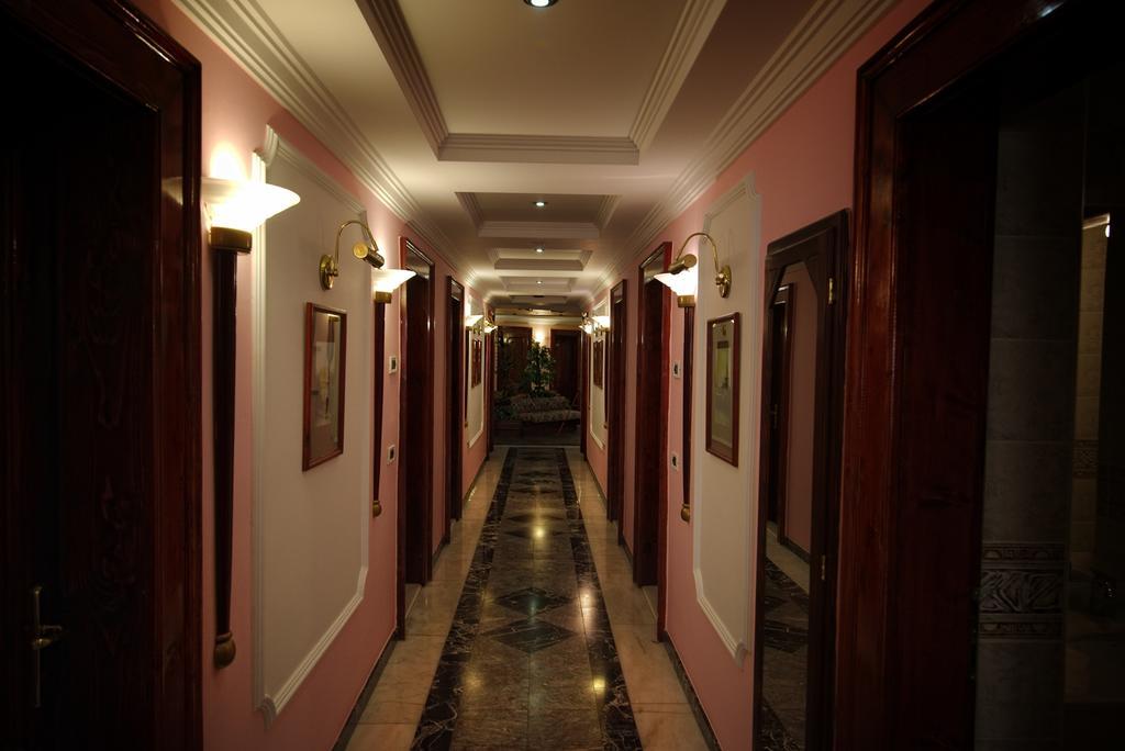 Bellevue Hotel And Resort Bardejov Buitenkant foto