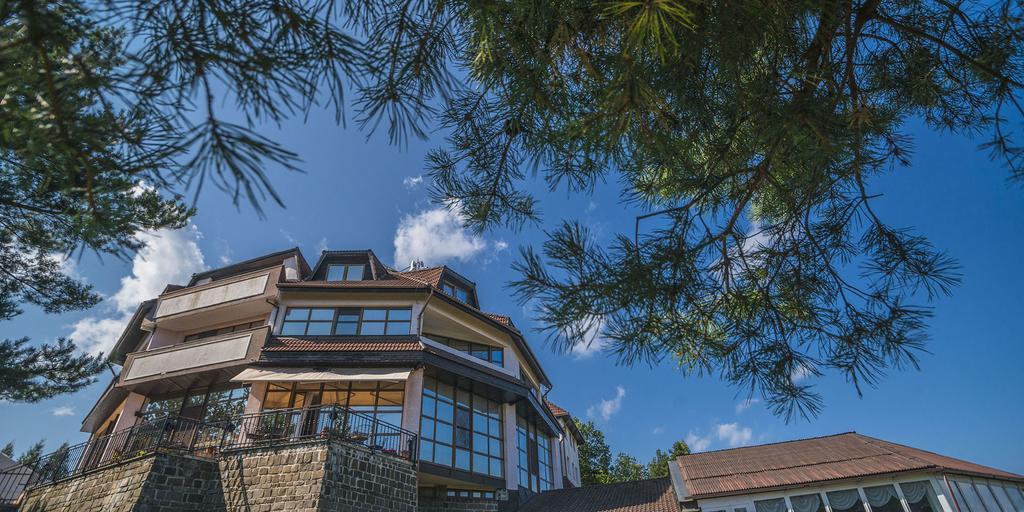 Bellevue Hotel And Resort Bardejov Buitenkant foto